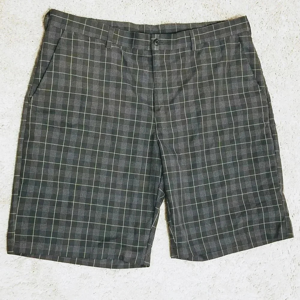 Ben Hogan Performance Golf Shorts 40 Gray Plaid